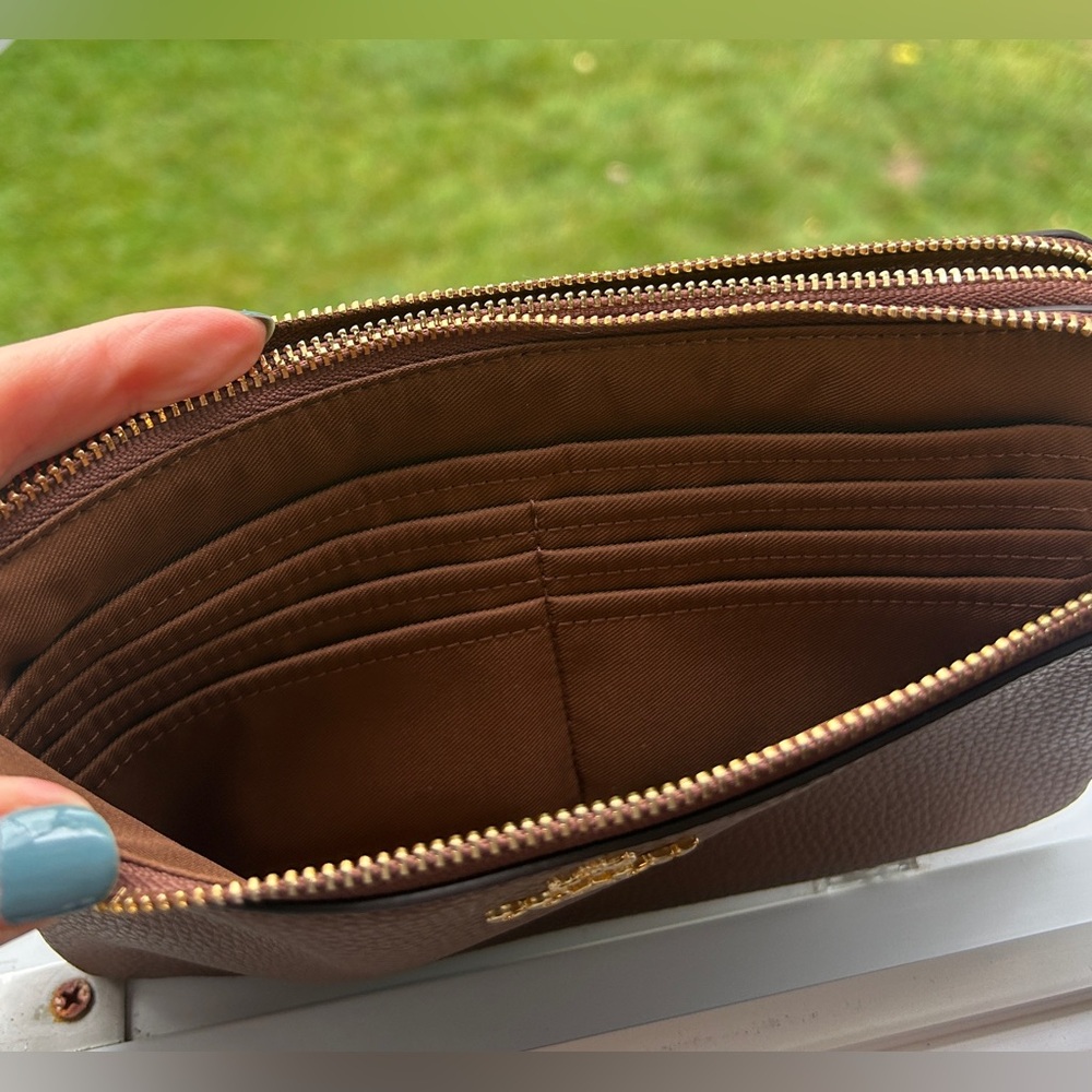 Coach Double Corner Zip Wristlet in Pebble Leather Large Fitsπ±π€ - Picture 3 of 8